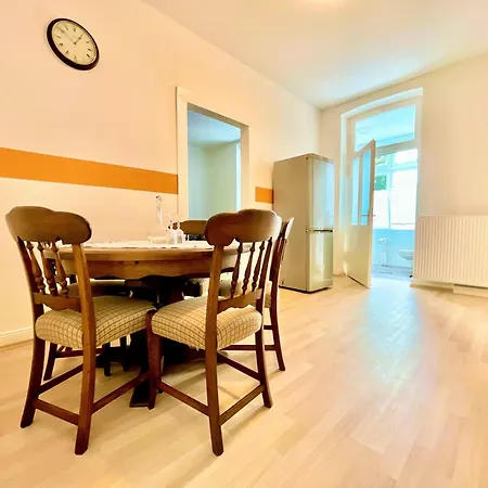 Betongold Apartment